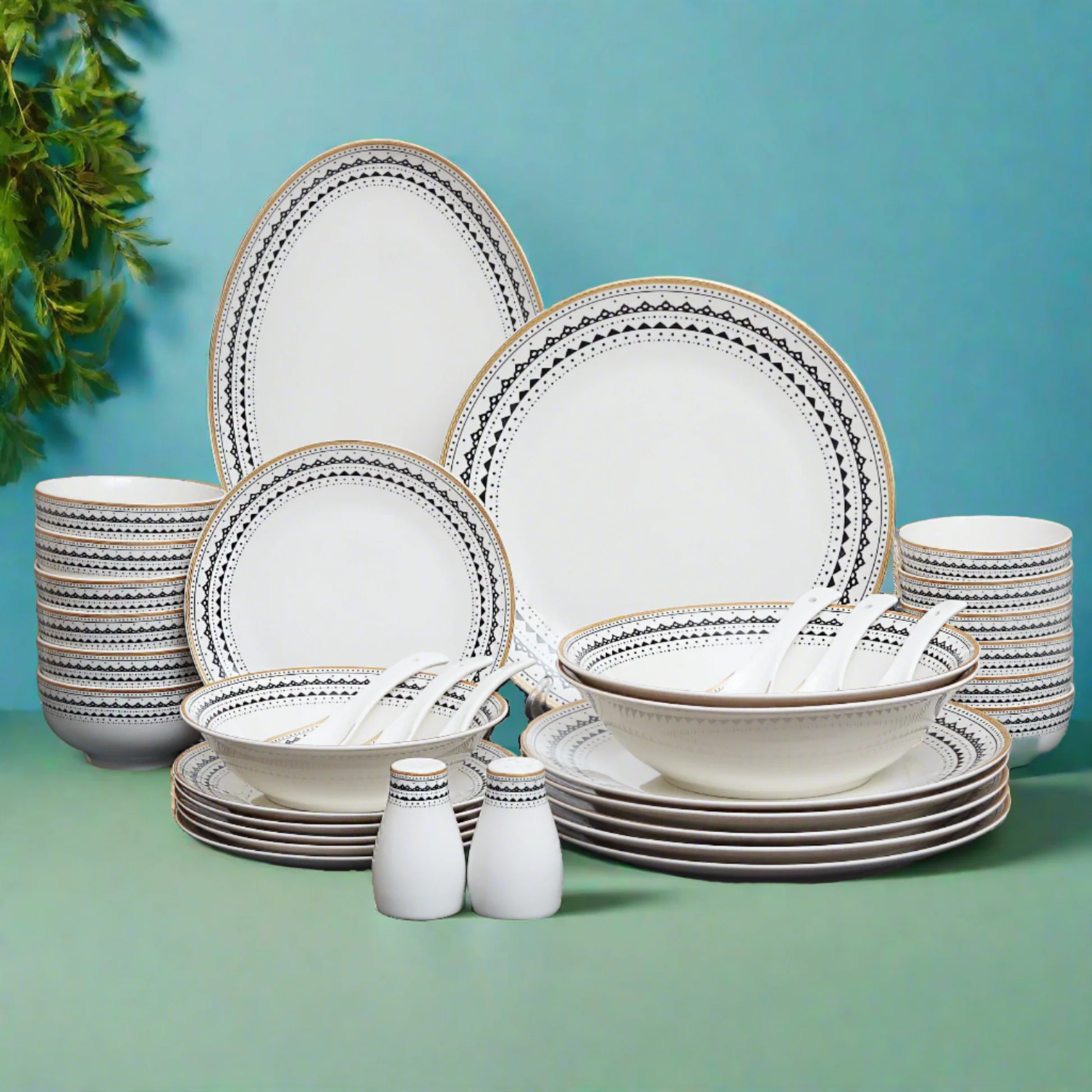 Best Plates for Stylish Dining & Everyday Use 2025